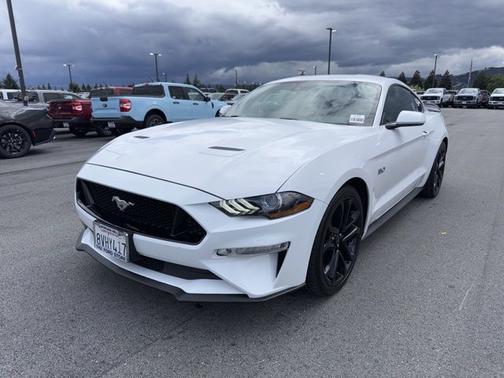 OXFORD WHITE 2021 Ford Mustang GT PREMIUM