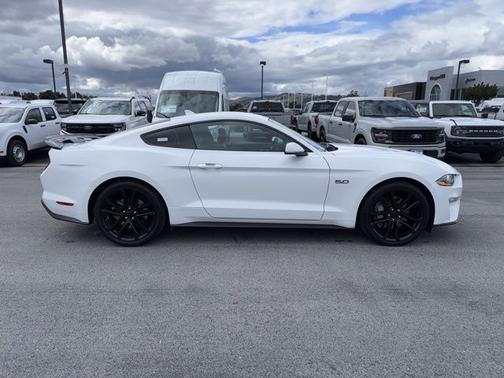 OXFORD WHITE 2021 Ford Mustang GT PREMIUM
