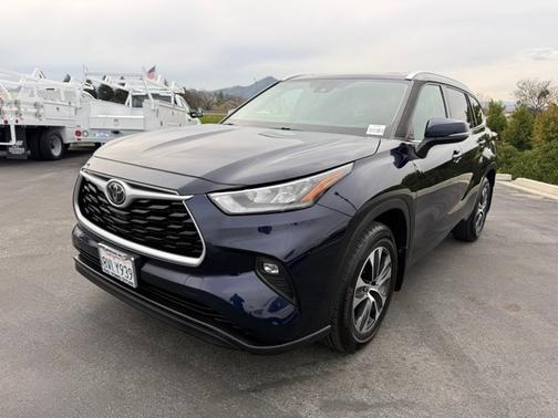 2020 Toyota Highlander XLE