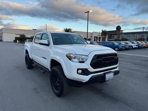 2023 Toyota Tacoma SR5
