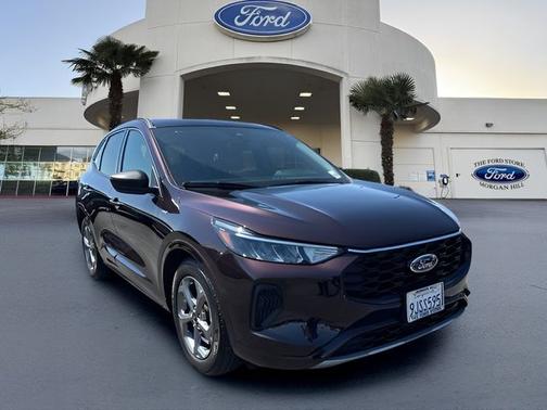 CINNABAR RED METALLIC PC 2023 Ford Escape ST-LINE