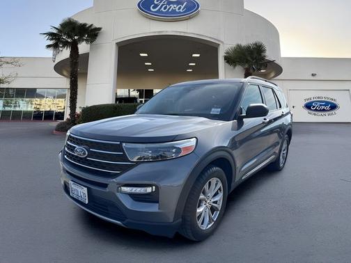 CARBONIZED GRAY METALLIC 2021 Ford Explorer XLT