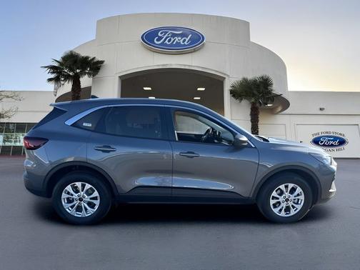 CARBONIZED GRAY METALLIC 2023 Ford Escape ACTIVE
