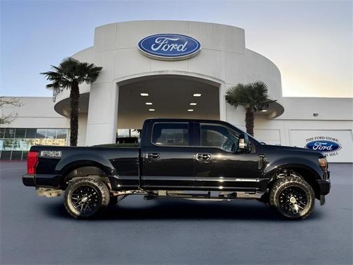 2022 Ford F-250 LARIAT