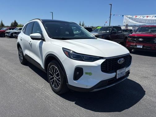 STAR WHITE METALLIC TRI-COA 2023 Ford Escape PHEV PHEV