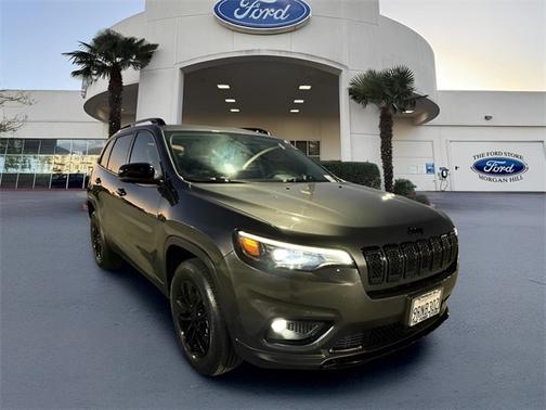 2023 Jeep Cherokee ALTITUDE LUX