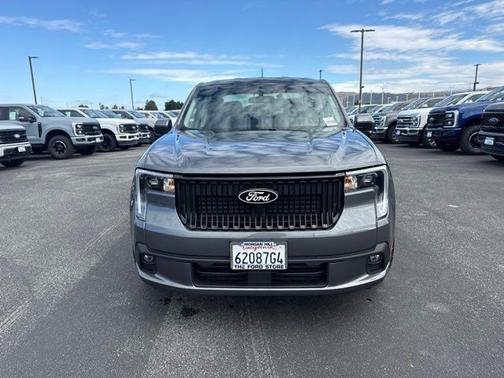 CARBONIZED GRAY METALLIC 2025 Ford Maverick LOBO STANDARD