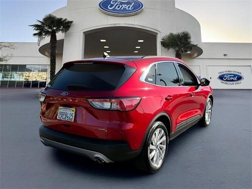2022 Ford Escape TITANIUM