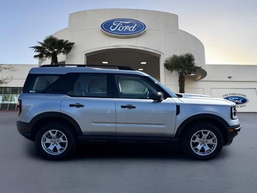 ICONIC SILVER METALLIC 2022 Ford Bronco Sport BASE