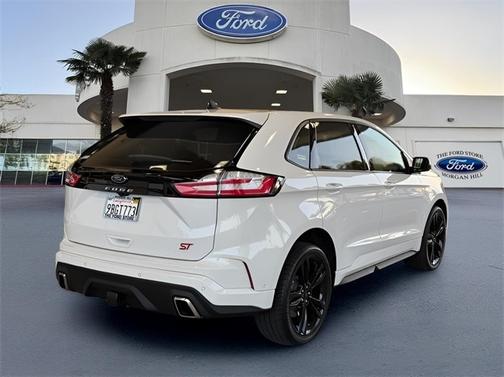 2022 Ford Edge ST
