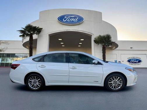 2018 Toyota Avalon LIMITED