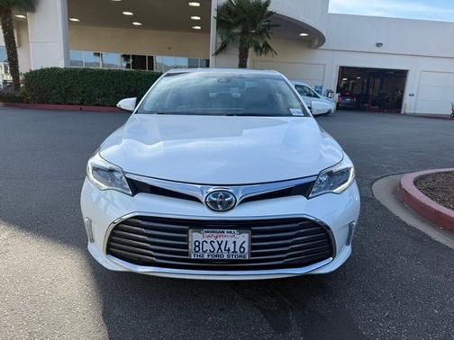 2018 Toyota Avalon LIMITED