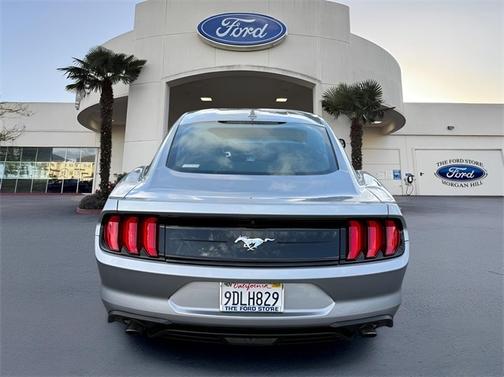 2022 Ford Mustang ECOBOOST