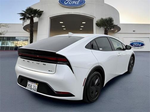 2024 Toyota Prius LE