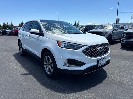 STAR WHITE 2024 Ford Edge SEL