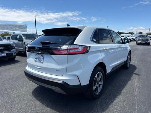 STAR WHITE 2024 Ford Edge SEL