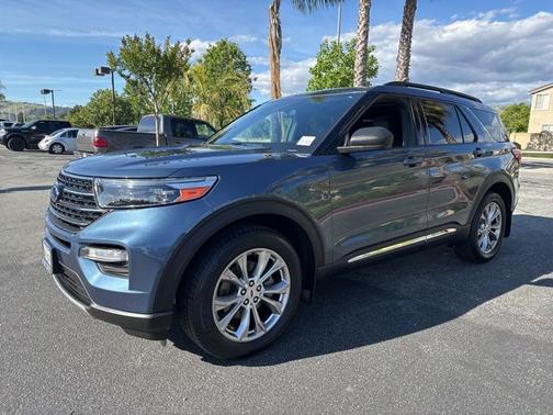 BLUE METALLIC 2020 Ford Explorer XLT
