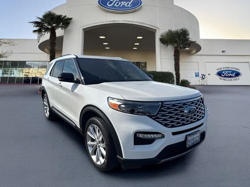 STAR WHITE MET TRI-COAT 2023 Ford Explorer PLATINUM