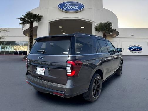 DARK MATTER GRAY METALLIC 2023 Ford Expedition LIMITED