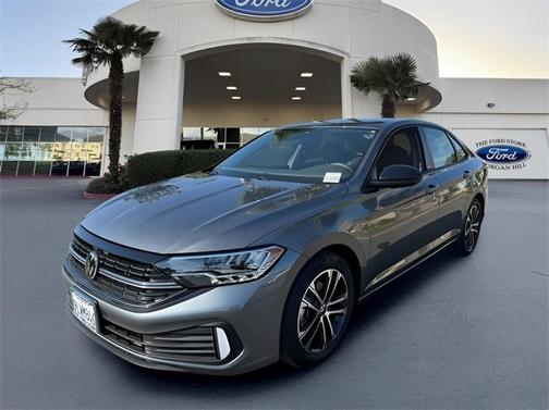 2024 Volkswagen Jetta 1.5T SPORT