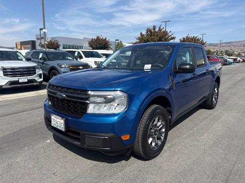 ATLAS BLUE METALLIC 2024 Ford Maverick XLT