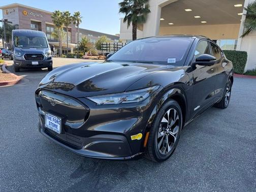 2022 Ford Mustang Mach-E PREMIUM