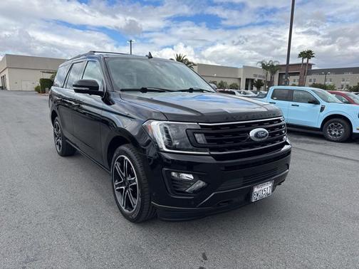 AGATE BLACK METALLIC 2021 Ford Expedition LIMITED