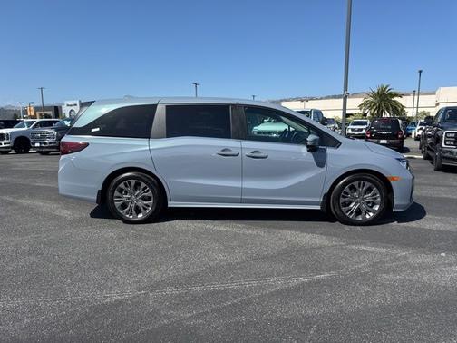 Blue 2025 Honda Odyssey TOURING
