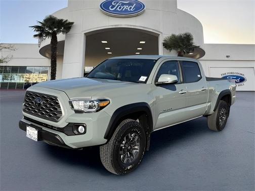 2023 Toyota Tacoma TRD OFF ROAD
