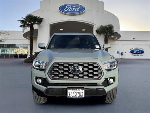 2023 Toyota Tacoma TRD OFF ROAD