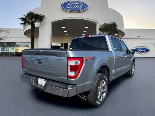 ICONIC SILVER METALLIC 2023 Ford F-150 LARIAT