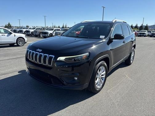 Diamond Black 2019 Jeep Cherokee LATITUDE