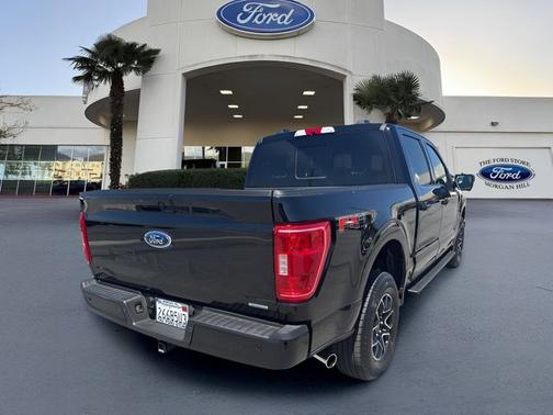 AGATE BLACK METALLIC 2023 Ford F-150 XLT
