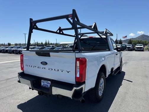 OXFORD WHITE 2023 Ford F-250 XL