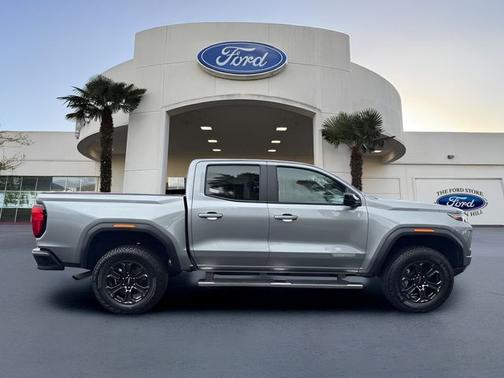 Sterling 2024 GMC Canyon ELEVATION