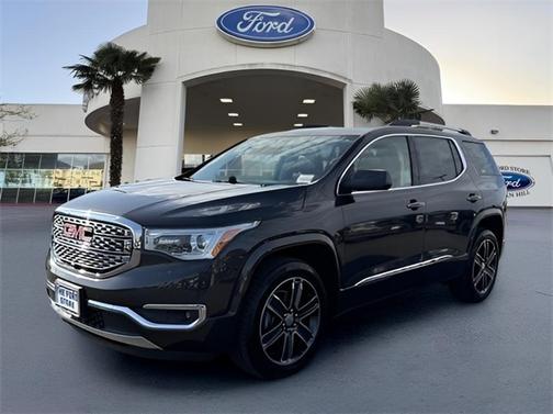 2018 GMC Acadia DENALI