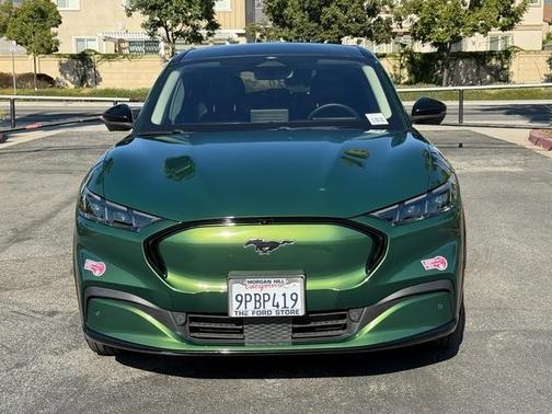 2024 Ford Mustang Mach-E PREMIUM