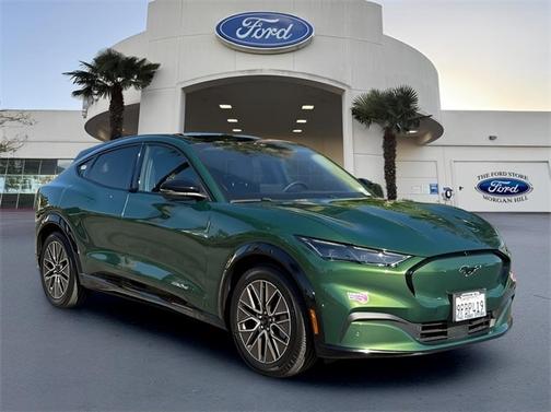 2024 Ford Mustang Mach-E PREMIUM