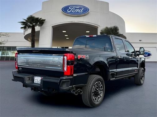 2024 Ford F-250 PLATINUM