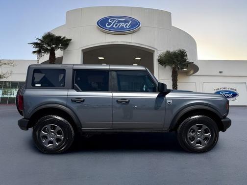 CARBONIZED GRAY METALLIC 2025 Ford Bronco BIG BEND