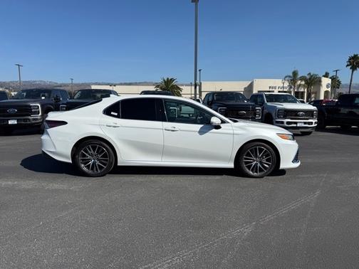 2023 Toyota Camry XLE