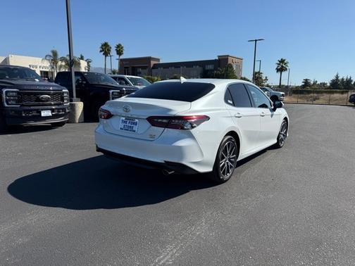 2023 Toyota Camry XLE