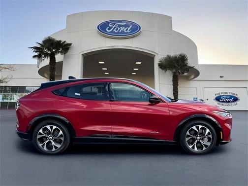 2022 Ford Mustang Mach-E PREMIUM