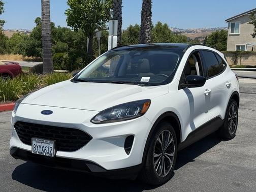 2021 Ford Escape SE