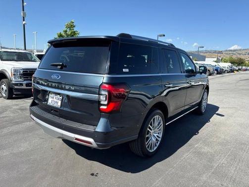 STONE BLUE METALLIC 2024 Ford Expedition PLATINUM