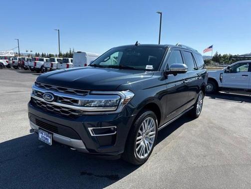STONE BLUE METALLIC 2024 Ford Expedition PLATINUM
