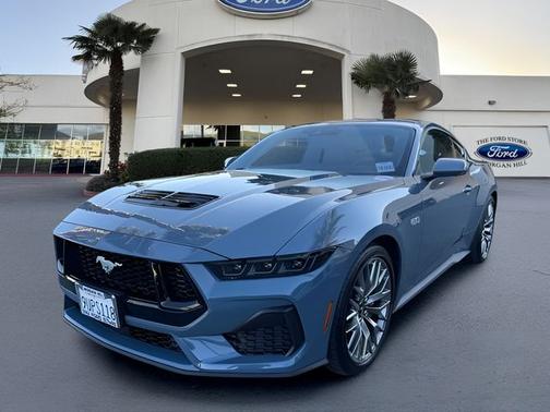 VAPOR BLUE METALLIC 2025 Ford Mustang GT PREMIUM