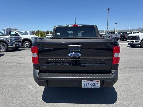 SHADOW BLACK 2023 Ford Maverick XL