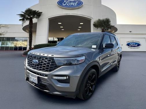 CARBONIZED GRAY METALLIC 2023 Ford Explorer ST-LINE