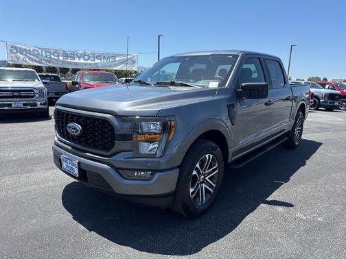 CARBONIZED GRAY METALLIC 2023 Ford F-150 XL